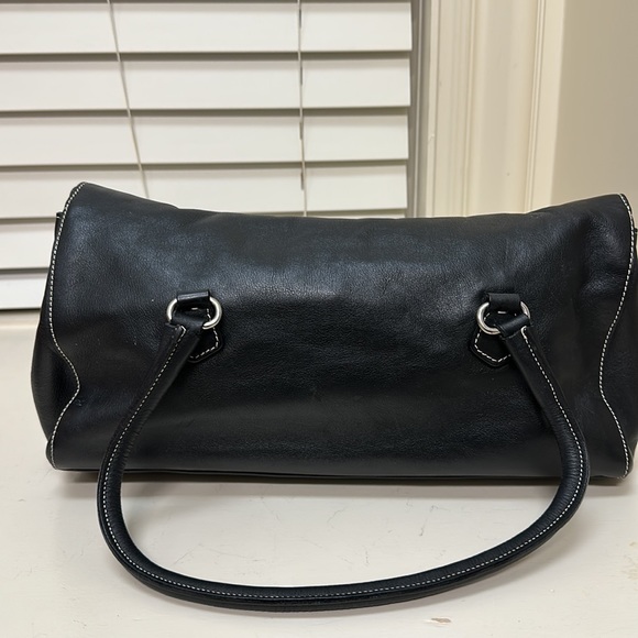 Prada bag - Picture 2 of 5